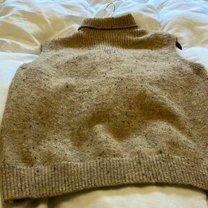 She Sky turtle neck vest